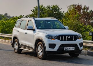 Mahindra Scorpio interior details