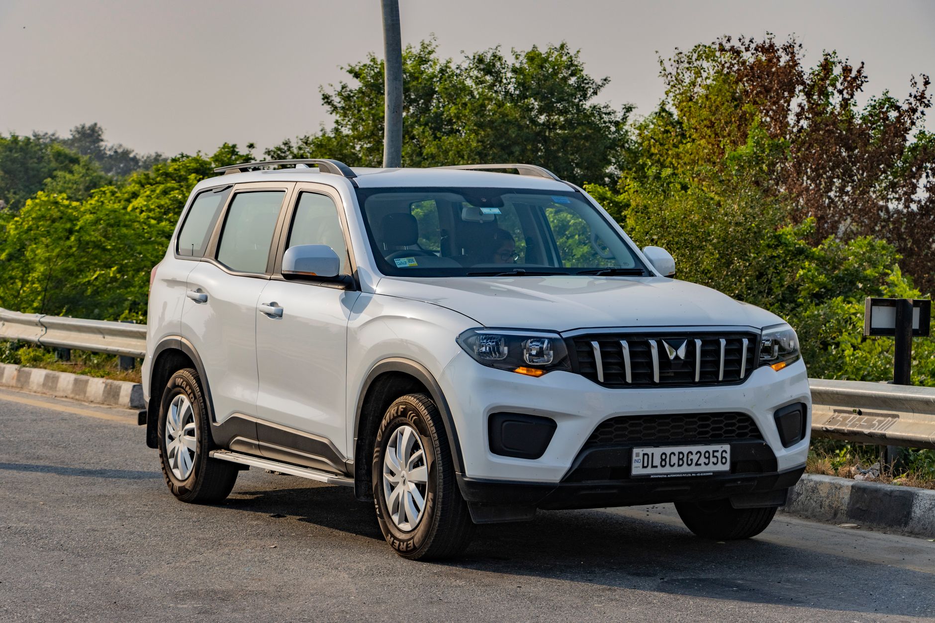 Mahindra Scorpio interior details