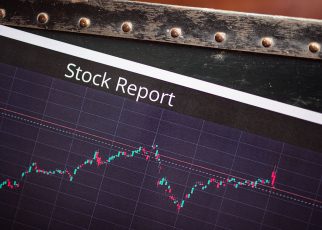 Vedanta stock performance